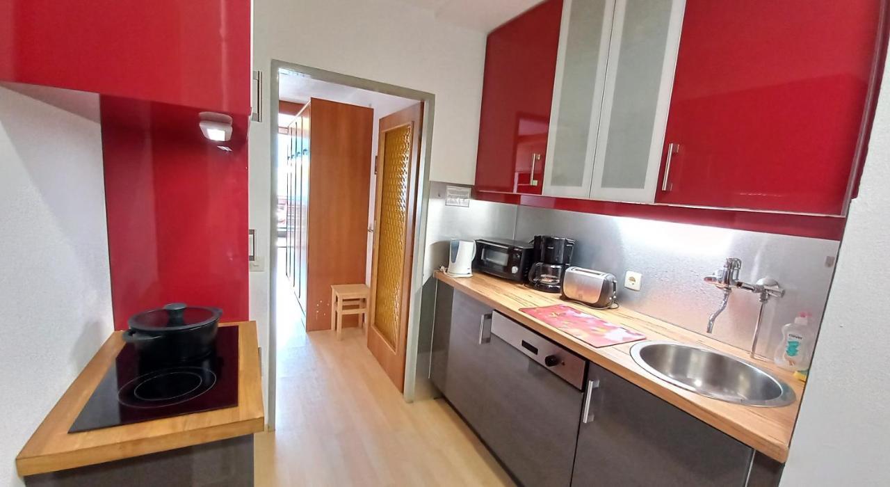 Maren Seeblick Appartement Haus Haensel&Gretel Direkt Am Ossiacher See Mit Hallenbad Stiegl Dış mekan fotoğraf